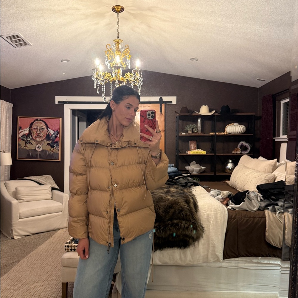 Seventy Women's Beige Puffer Jacket